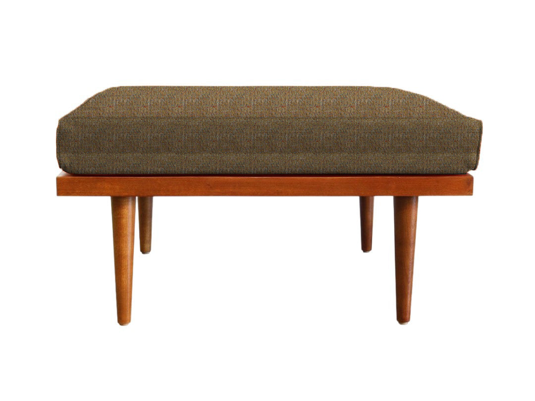 The Ottoman *With Free Shipping