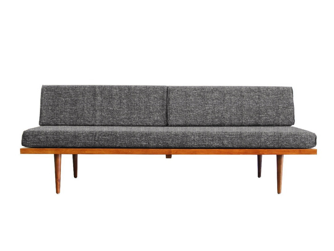 The Classic Daybed *With Free Shipping