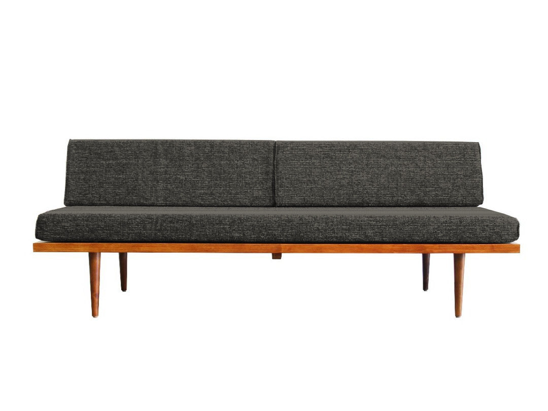 The Classic Daybed *With Free Shipping