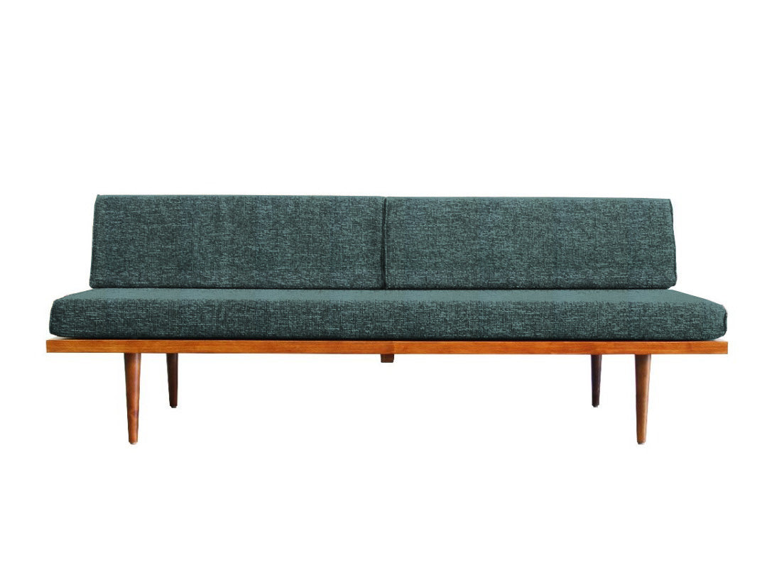 The Classic Daybed *With Free Shipping